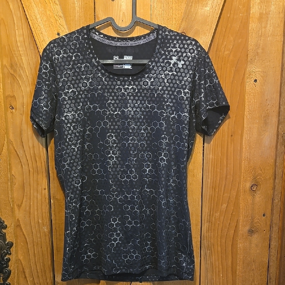 Under Armour Gray Fitted Sequin Short Sleeve Tee